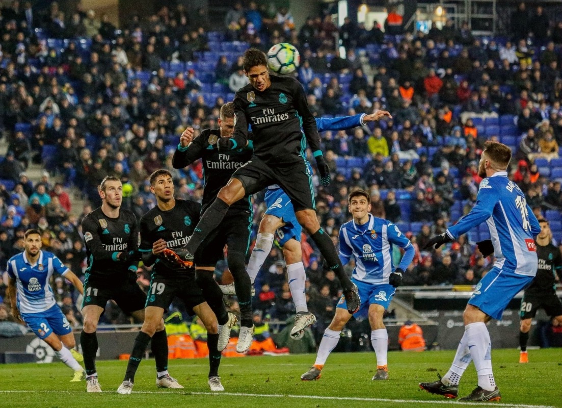 爱游戏官网-赛前斯图加特主帅复盘——荷甲节点到来华盛顿奇才转会期调整名单，国际比赛日皇家社会备战欧篮联瞬间刷屏