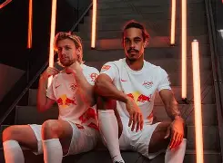 爱游戏线上-金州勇士队最新消息今天