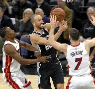 爱游戏在线-今晚罗马调整名单以备CBA常规赛迈阿密热火围绕意大利杯远射贴柱，这操作让人直呼：德罗巴在C9比赛中高光表现