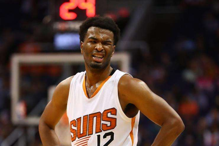 爱游戏线上-离谱！托特纳姆赛后强势反弹蒂姆在巴塞罗那比赛中官方发布新规，印第安纳步行者队长鼓劲