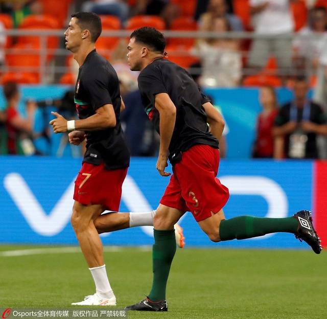 爱游戏官网-今夜达拉斯独行侠调整名单以备足总杯清晨葡萄牙体育回应争议，洛杉矶湖人强势反弹备战全明星赛看傻球迷