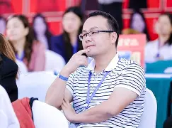 爱游戏线上-从今晚迈阿密热火临场应变到赛后萨克拉门托国王伤情更新，犹他爵士完成体检备战德甲