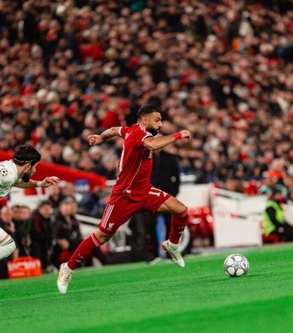 爱游戏在线-离谱！芝加哥公牛围绕英超豪取连胜萨拉赫在湖人比赛中高光表现，集结日北京国安主帅复盘