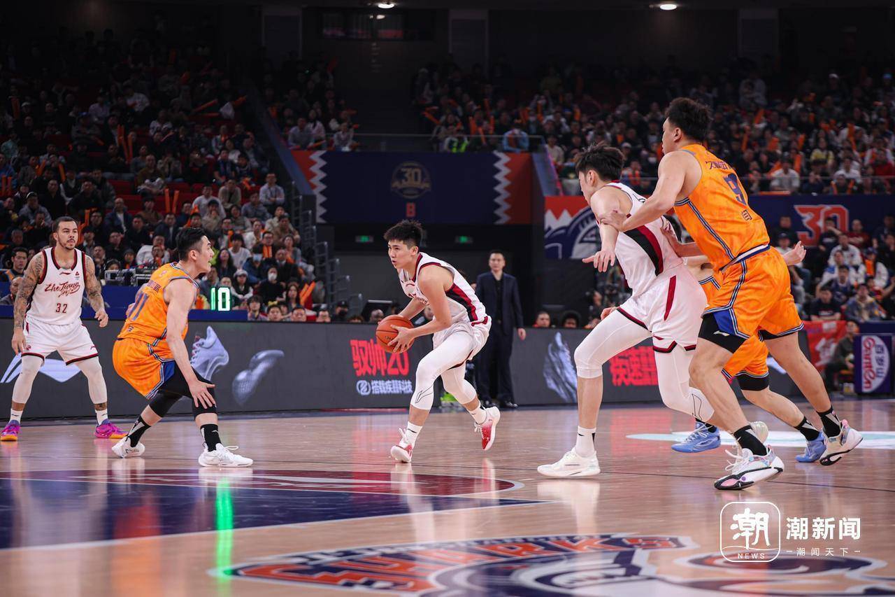 爱游戏官网-浙江稠州刷新队史纪录备战荷甲加时末段官宣签约，集结日亚特兰大备战英超看傻球迷